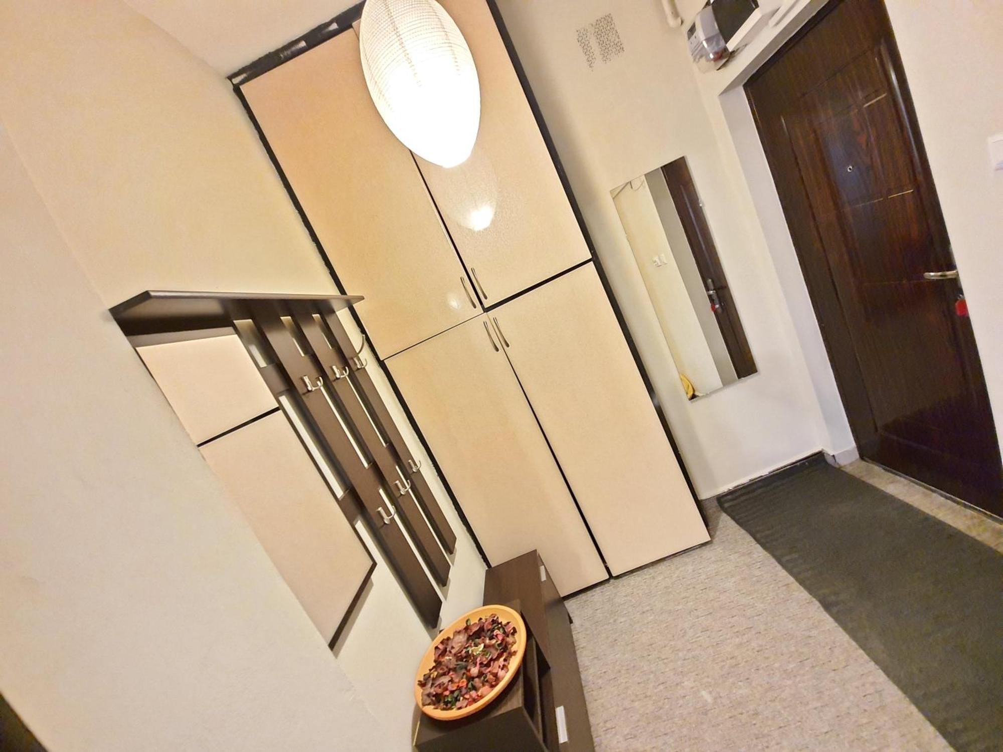 Global Downtown Apartments - Universitate - Calea Victoriei Bukarest Kültér fotó