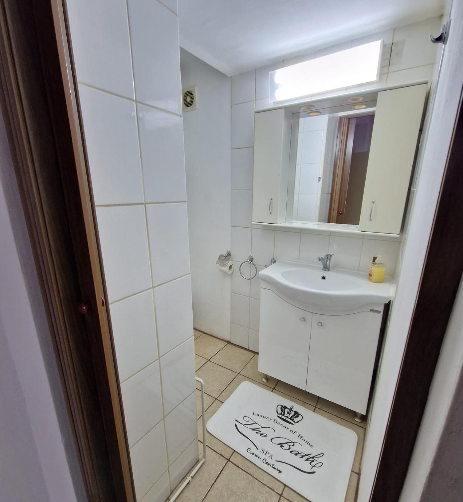 Global Downtown Apartments - Universitate - Calea Victoriei Bukarest Kültér fotó